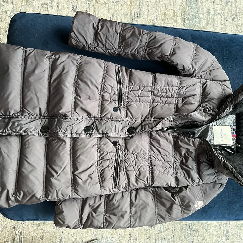 Moncler Metallic Silver Jacket with Black Knit Collar - Picture 5 of 11